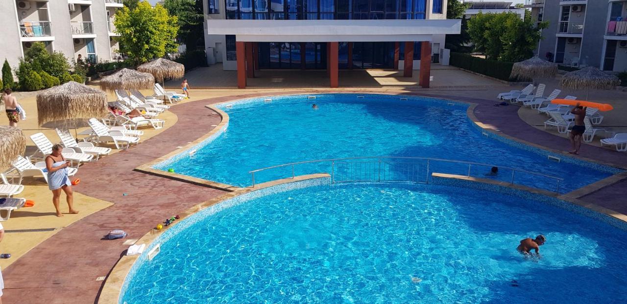 Apartment With Green Terrace 부르가스 외부 사진